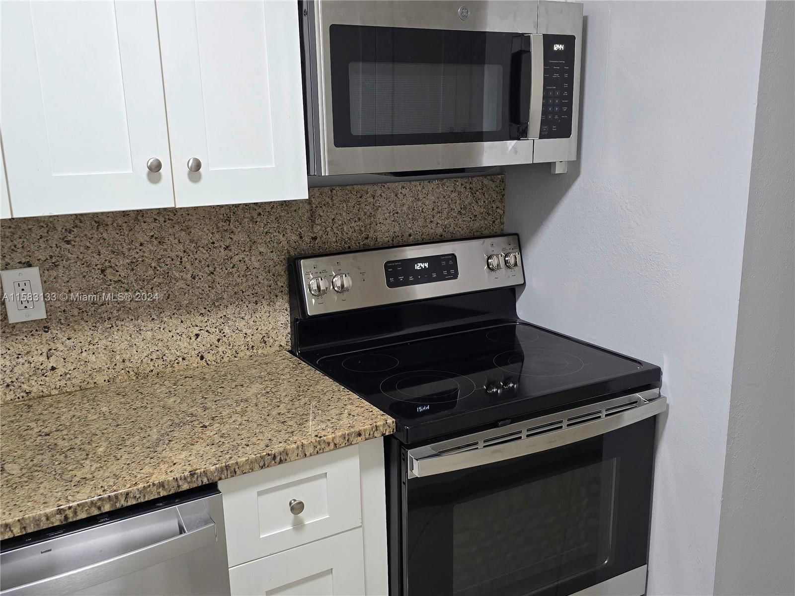 Real estate property located at 649 Oakland Park Blvd #119A, Broward, Oakland Grove Village Con, Wilton Manors, FL