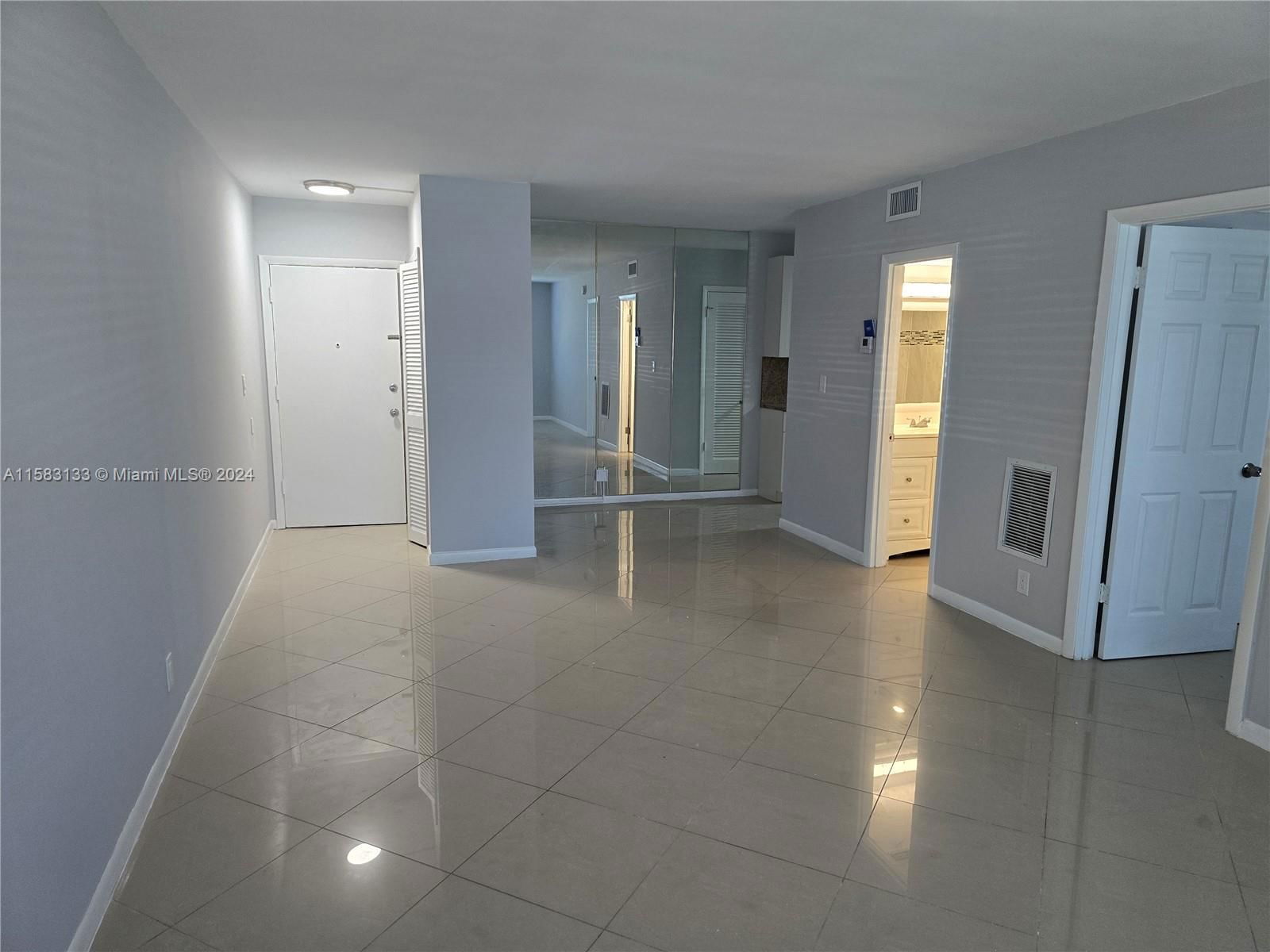 Real estate property located at 649 Oakland Park Blvd #119A, Broward, Oakland Grove Village Con, Wilton Manors, FL
