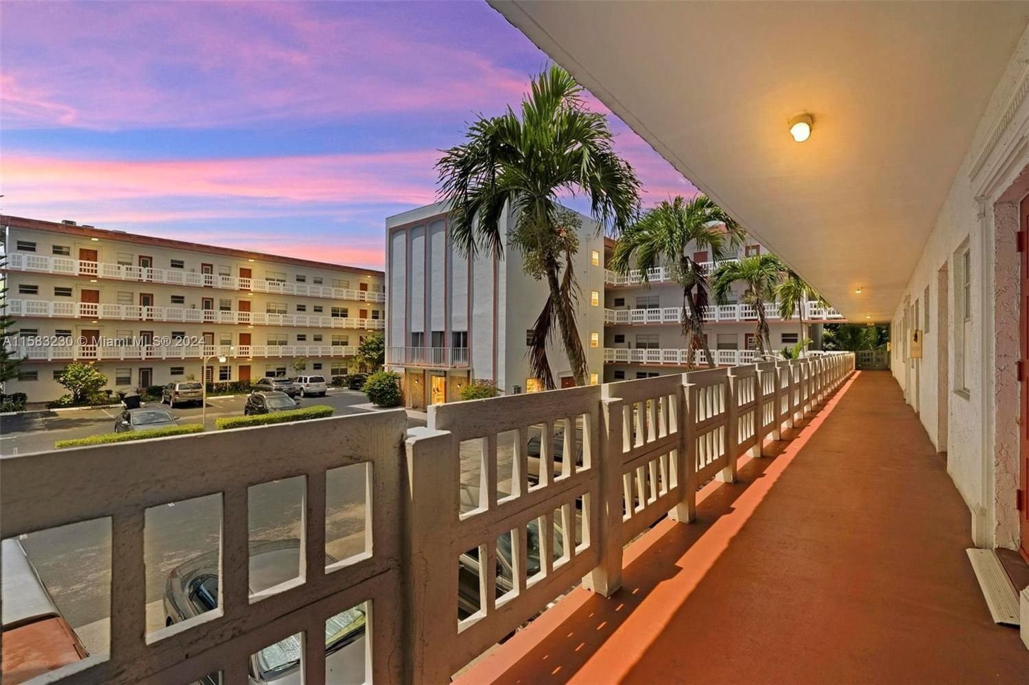 Real estate property located at 4000 44th Ave #203, Broward County, SAPPHIRE CONDO, Lauderdale Lakes, FL