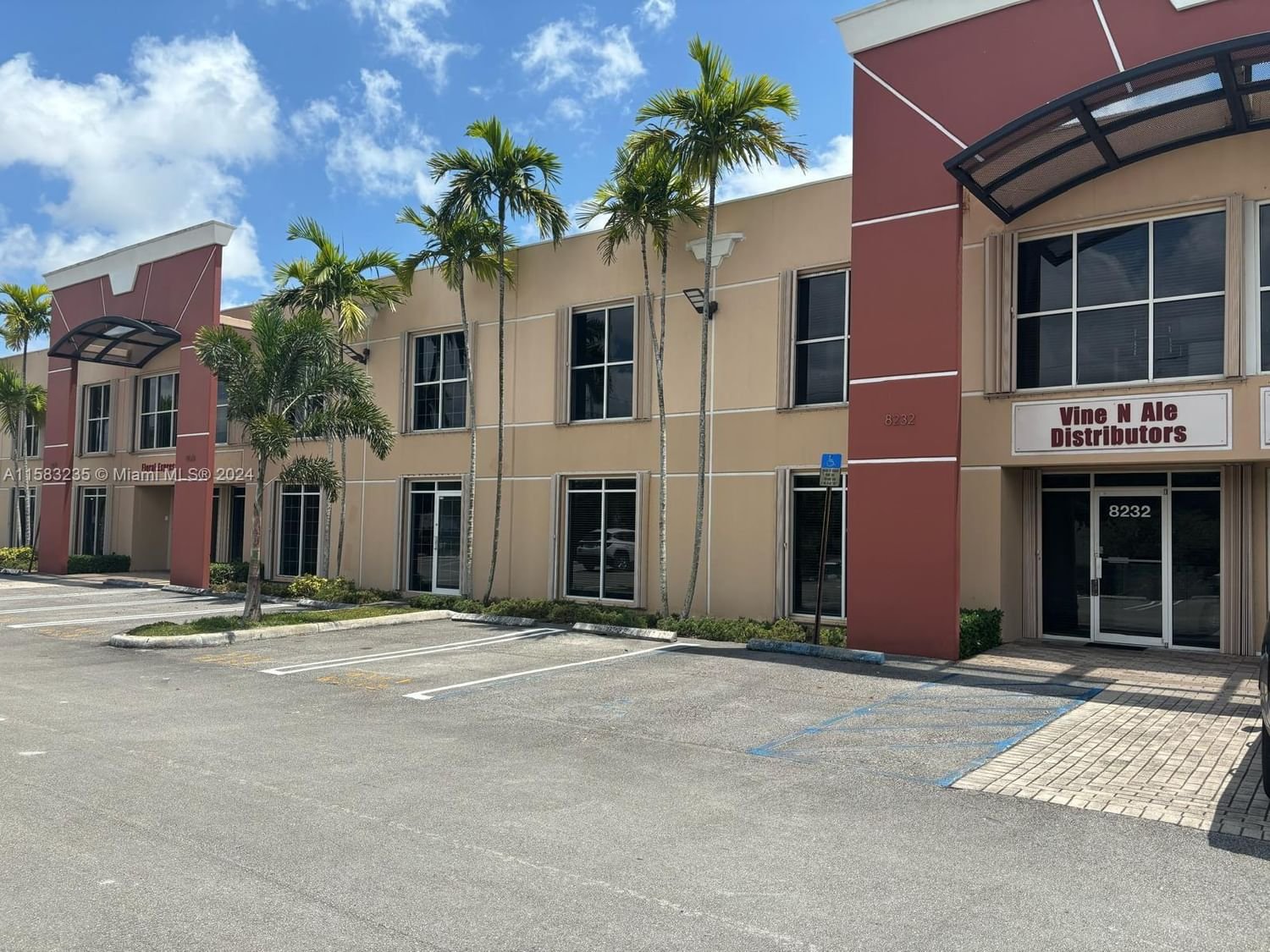 Real estate property located at 8232 30th Ter, Miami-Dade County, Doral, FL