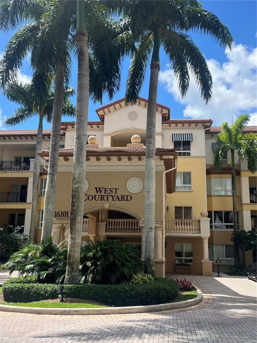 Real estate property located at 16101 Emerald Estates Dr #143, Broward County, WESTON 55 PLUS CONDO, Weston, FL