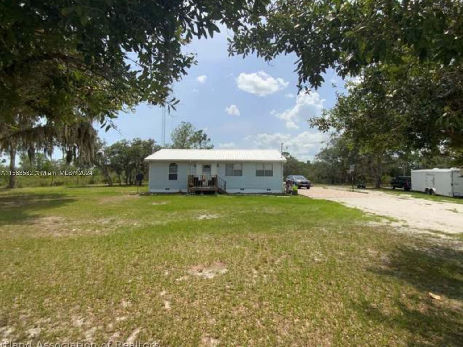 Real estate property located at 740 HENSCRATCH, Highlands County, NA, Lake Placid, FL