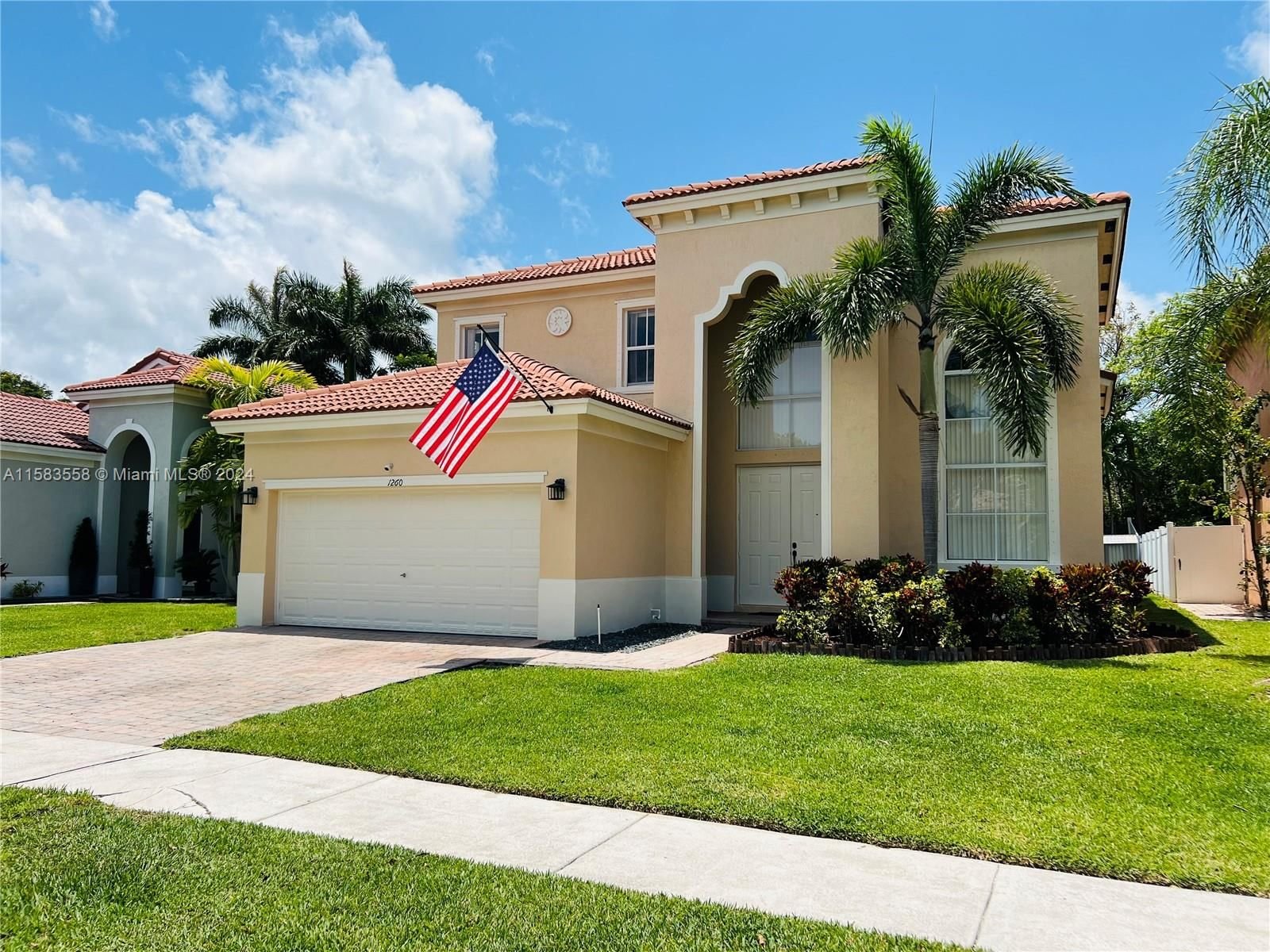 Real estate property located at 1260 37th Ave, Miami-Dade County, PORTOFINO OAKS, Homestead, FL