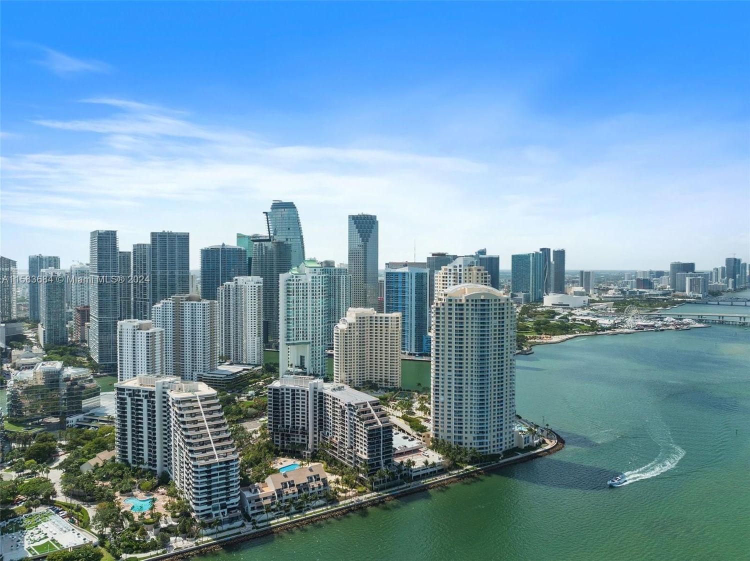 Real estate property located at 888 Brickell Key Dr #2701, Miami-Dade, ONE TEQUESTA POINT CONDO, Miami, FL