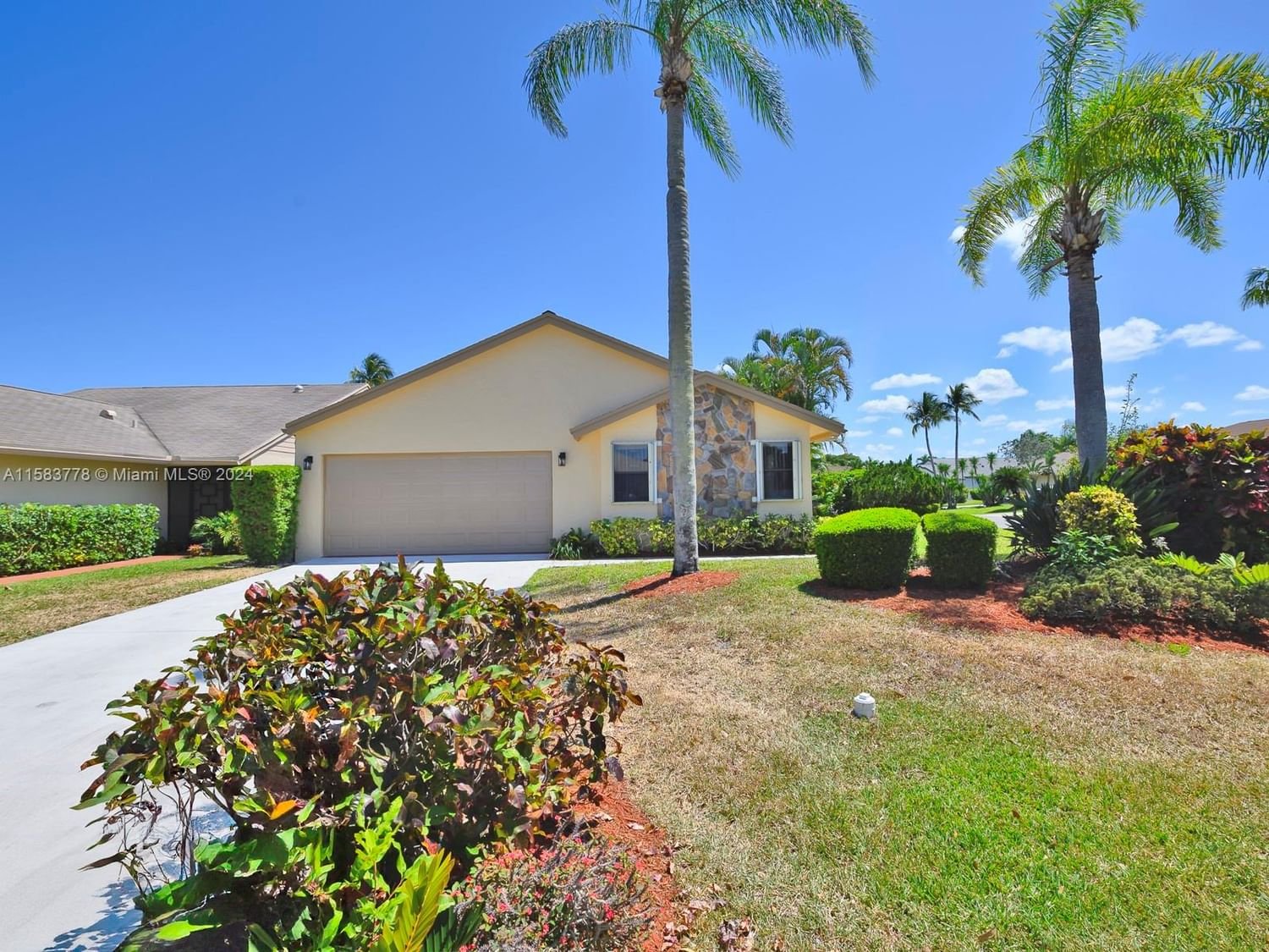 Real estate property located at 2622 13 ST, Palm Beach County, RAINBERRY BAY SEC 3, Delray Beach, FL