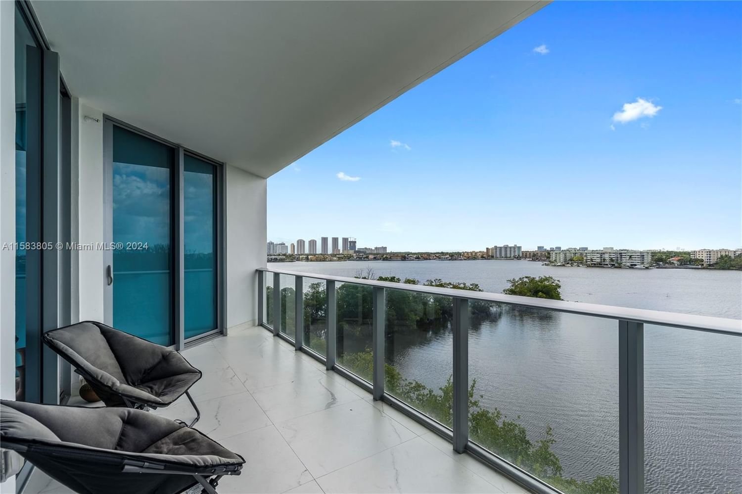 Real estate property located at 17111 BISCAYNE BL #506, Miami-Dade County, THE RESERVE MARINA PALMS, North Miami Beach, FL