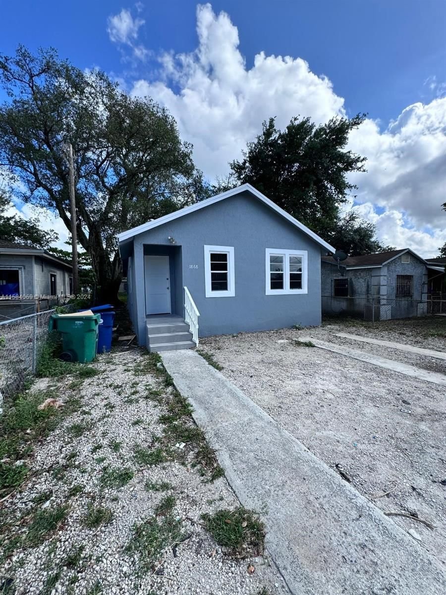 Real estate property located at 1868 84th St, Miami-Dade County, CHRISTIE LAWNS REV, Miami, FL