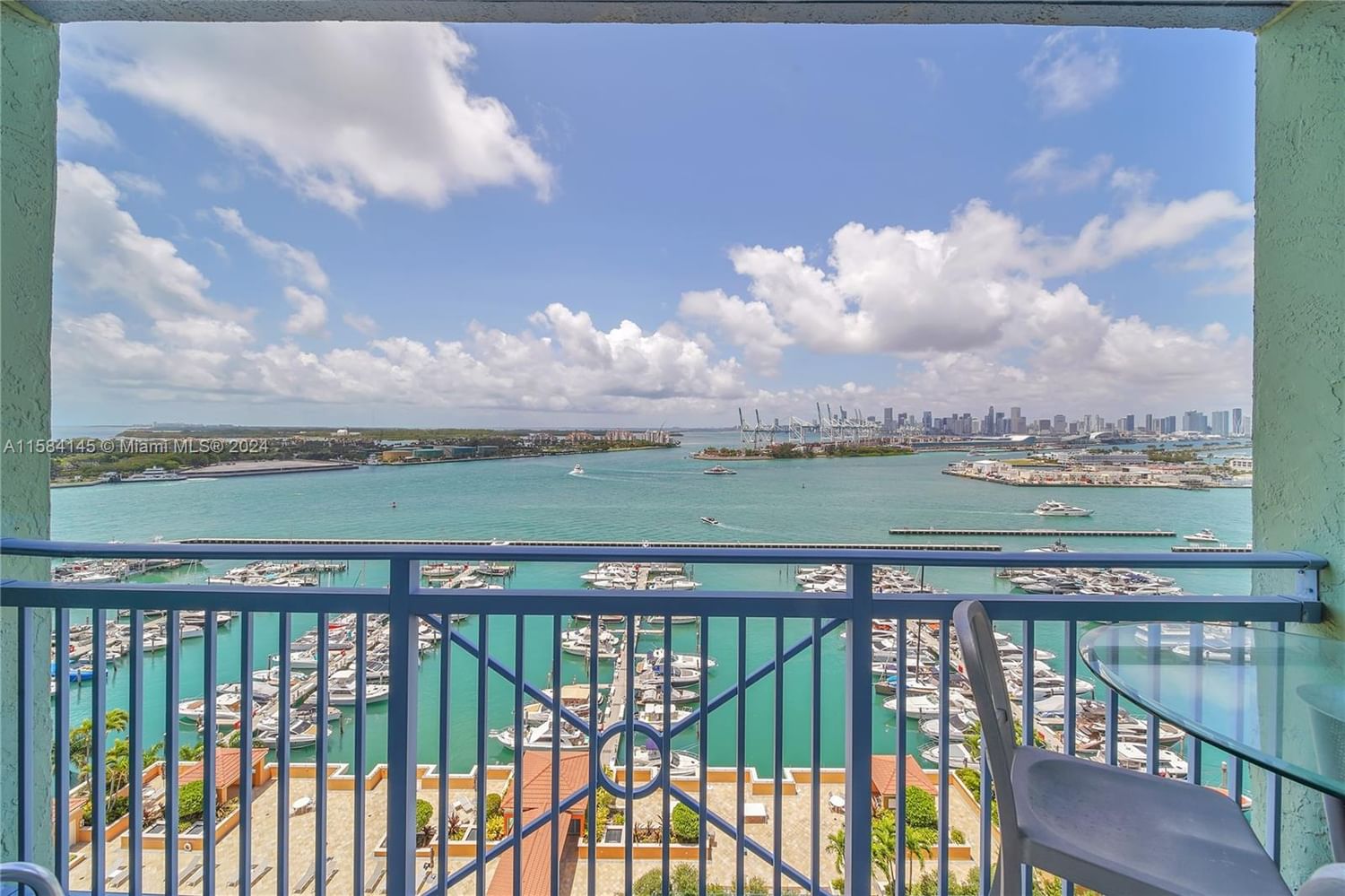 Real estate property located at 90 Alton Rd #1908, Miami-Dade County, YACHT CLUB AT PORTOFINO, Miami Beach, FL