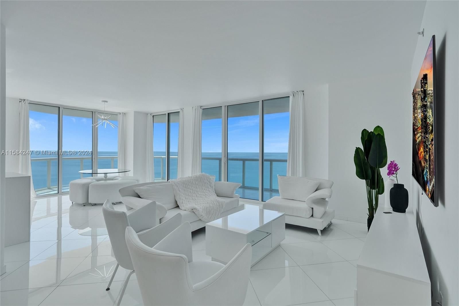 Real estate property located at 6365 Collins Ave #2403, Miami-Dade County, AKOYA CONDO, Miami Beach, FL