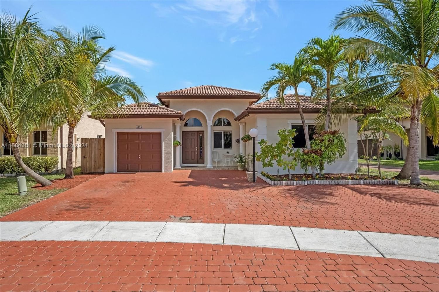 Real estate property located at 4279 30th St, Miami-Dade County, MIRENS PLACE, Homestead, FL