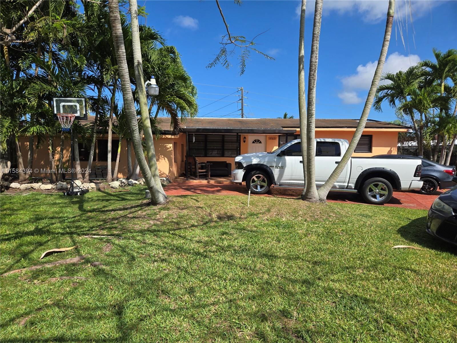 Real estate property located at 18601 98th Ave, Miami-Dade, BEL-AIRE SEC 1, Cutler Bay, FL