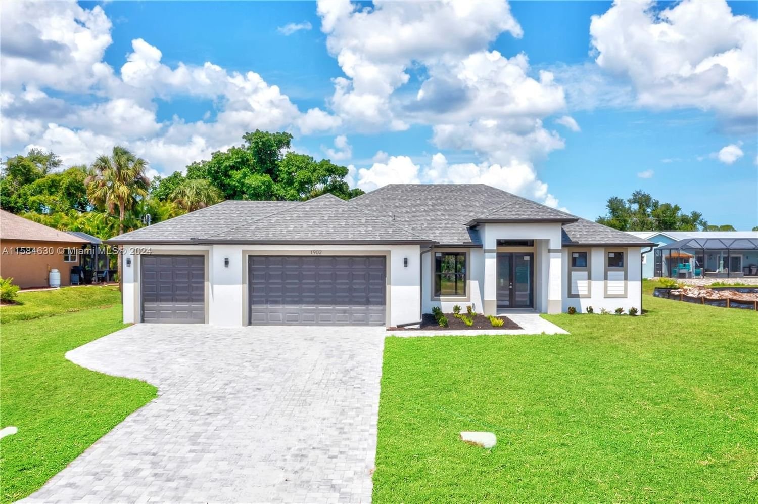Real estate property located at 1902 28th Ave, Lee County, Cape Coral, Cape Coral, FL