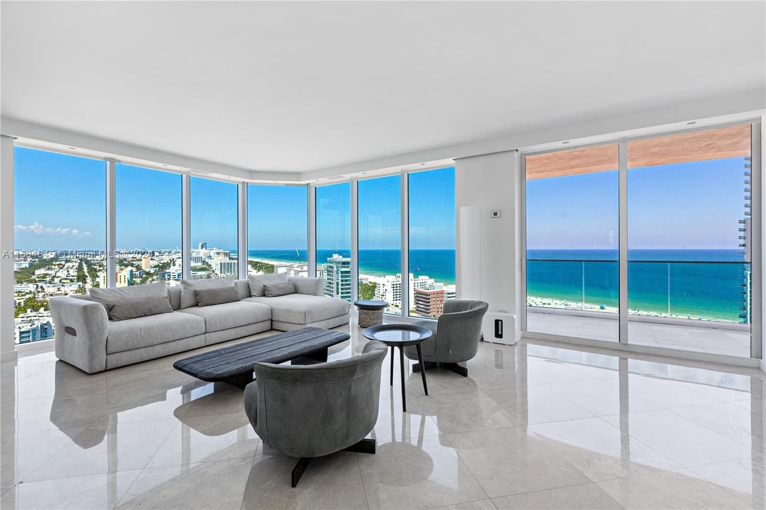 Real estate property located at 300 Pointe Dr #2405, Miami-Dade County, PORTOFINO TOWER CONDO, Miami Beach, FL