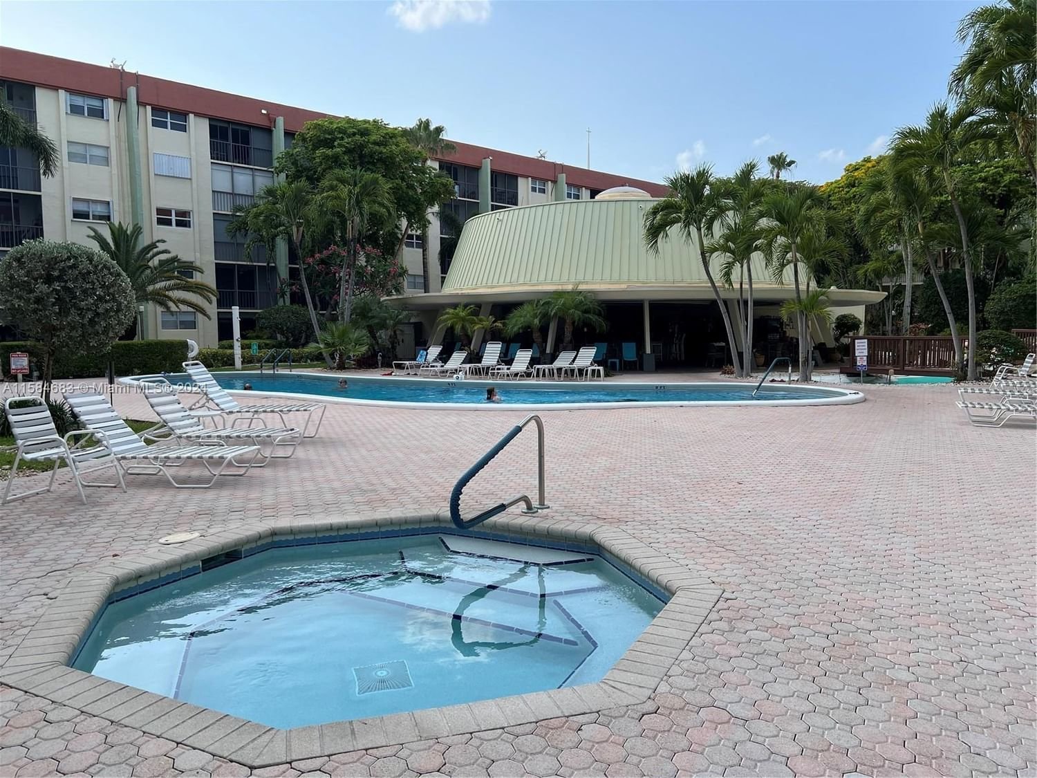 Real estate property located at 5321 24th Ter #114A, Broward County, CROSS FOX CONDO, Fort Lauderdale, FL
