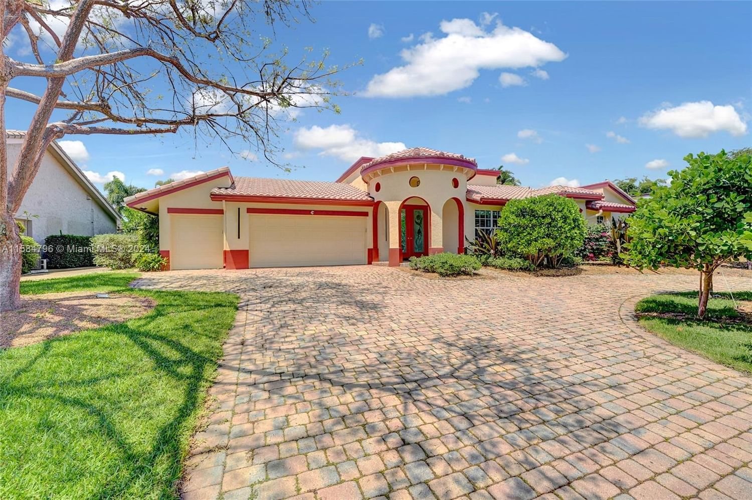 Real estate property located at 4892 Pineview Cir, Palm Beach County, Seagate Country Club, Delray Beach, FL