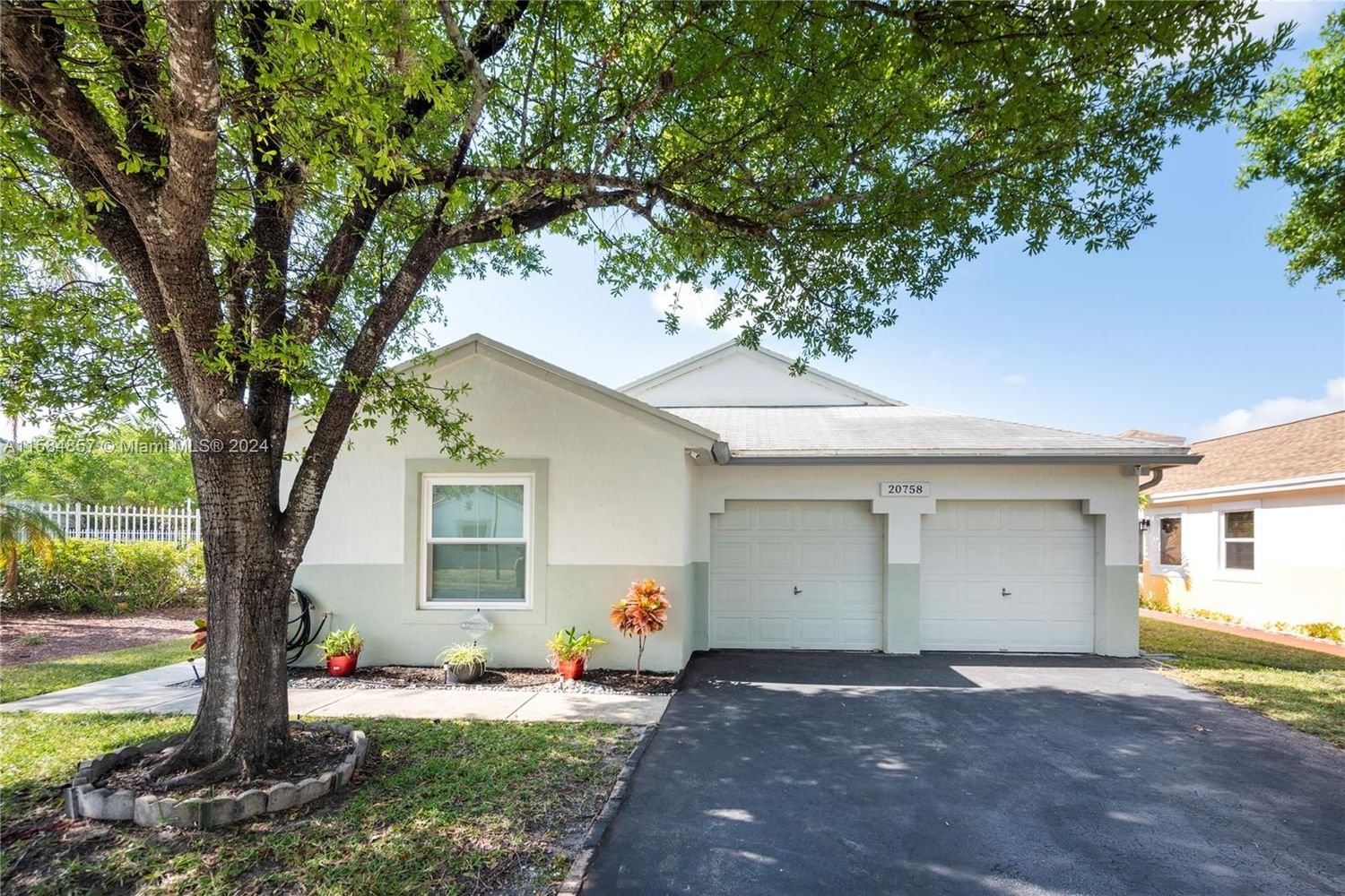 Real estate property located at 20758 3rd Ct, Broward County, CHAPEL TRAIL REPLAT, Pembroke Pines, FL