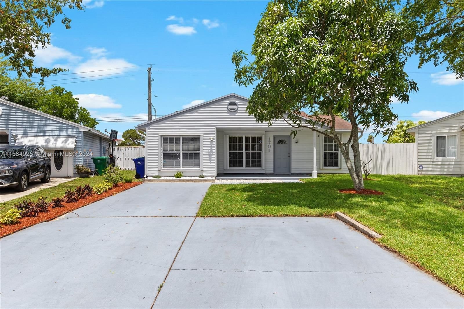 Real estate property located at 1701 83rd Ave, Broward County, UNIVERSITY PARK PARCELS 4, Miramar, FL