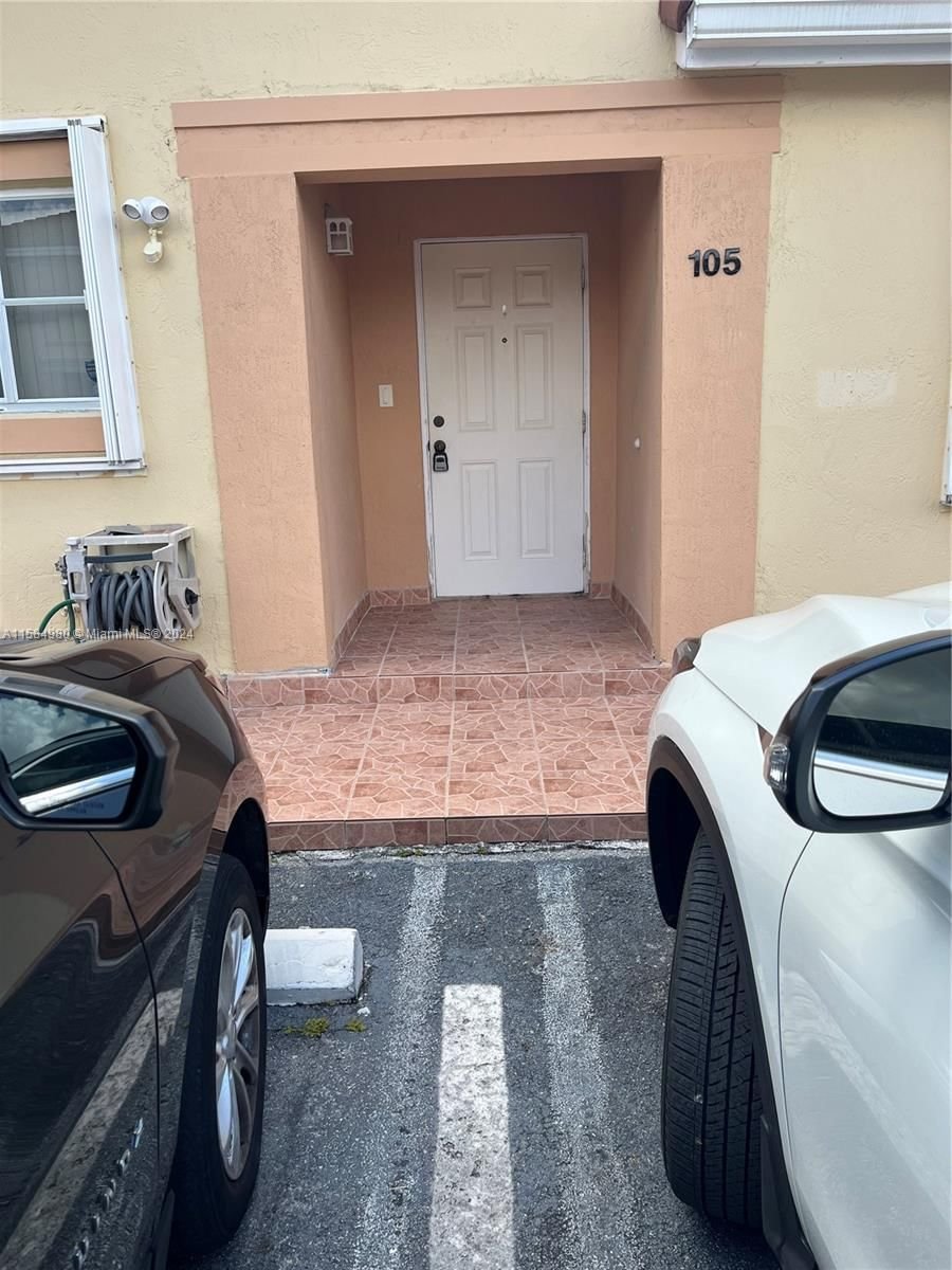 Real estate property located at 330 114th Ave #7-105, Miami-Dade County, VILLAS AT BRISTOL PARK, Sweetwater, FL