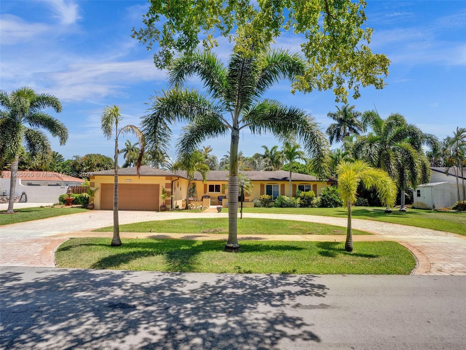 Real estate property located at 7000 8th Ct, Broward, ROYAL PALM ESTATES SEC 2, Plantation, FL