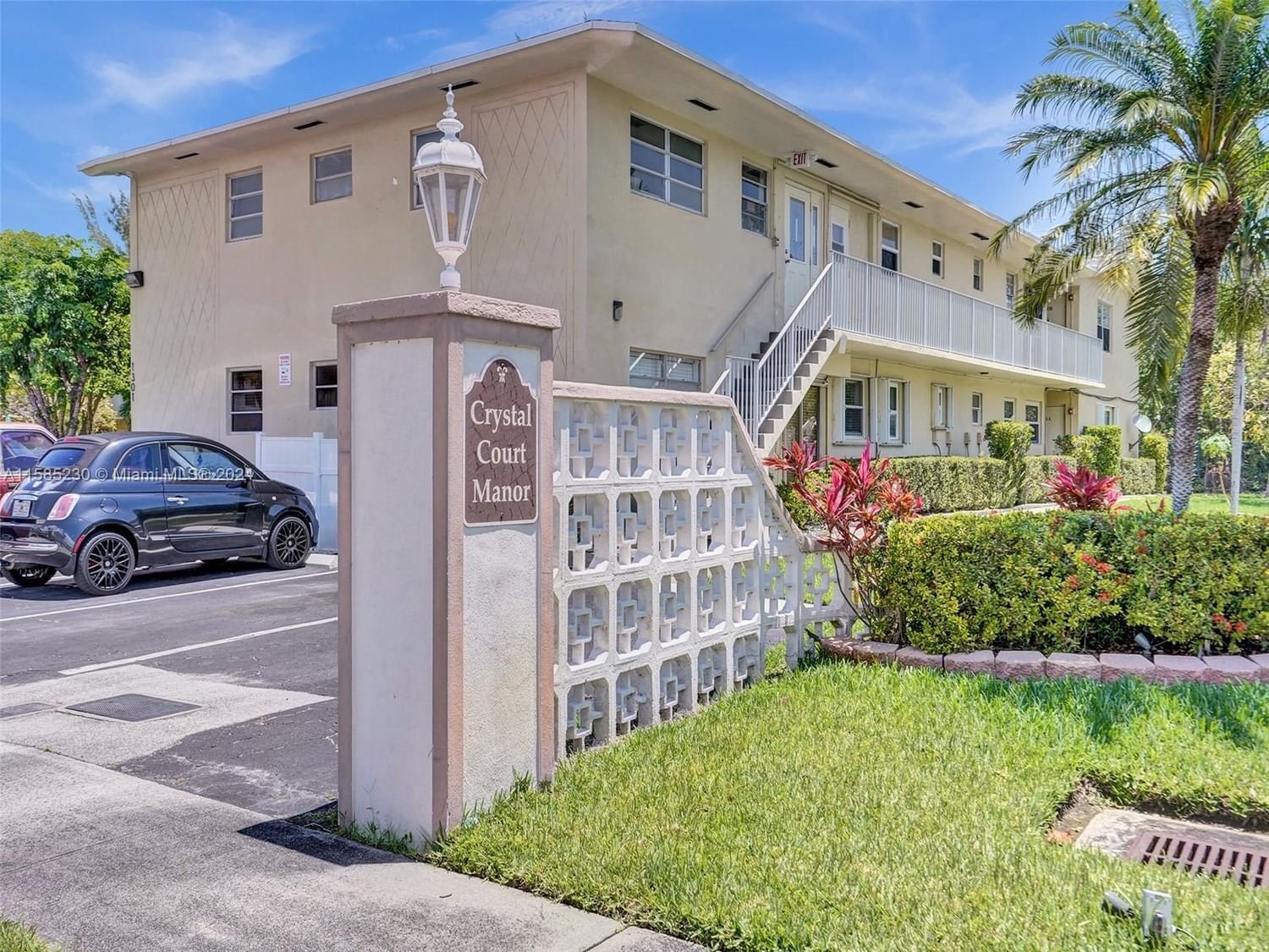 Real estate property located at 1301 12th Ct #5A, Broward County, CRYSTAL COURT MANOR NO 5, Hollywood, FL