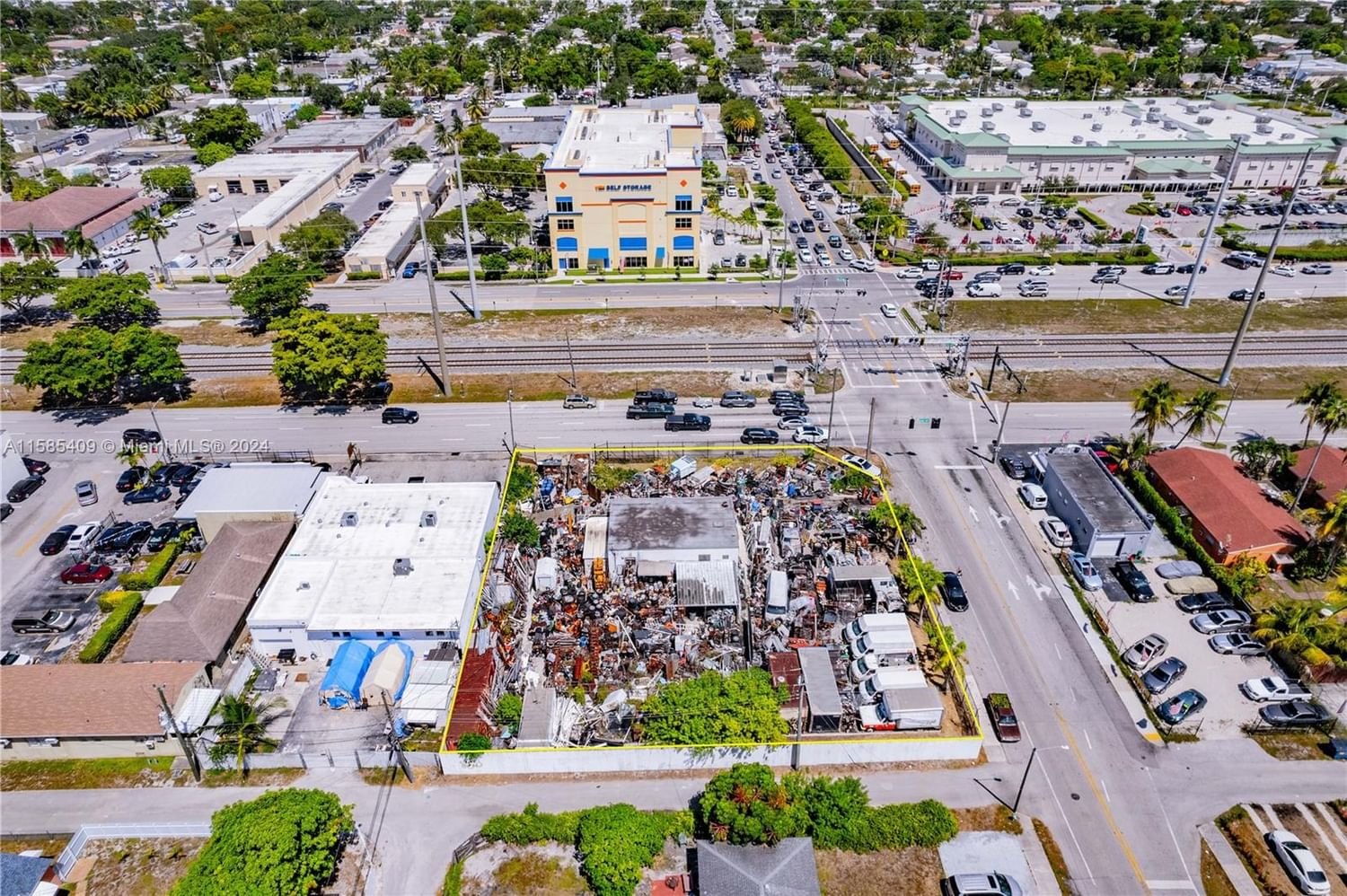 Real estate property located at 1708 Dixie Hwy, Broward County, HOLLYWOOD PARK, Hollywood, FL