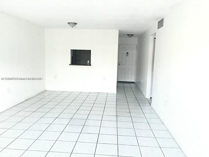 Real estate property located at 12035 2nd Ave A120, Miami-Dade, CAPRI GARDENS CONDO, North Miami, FL