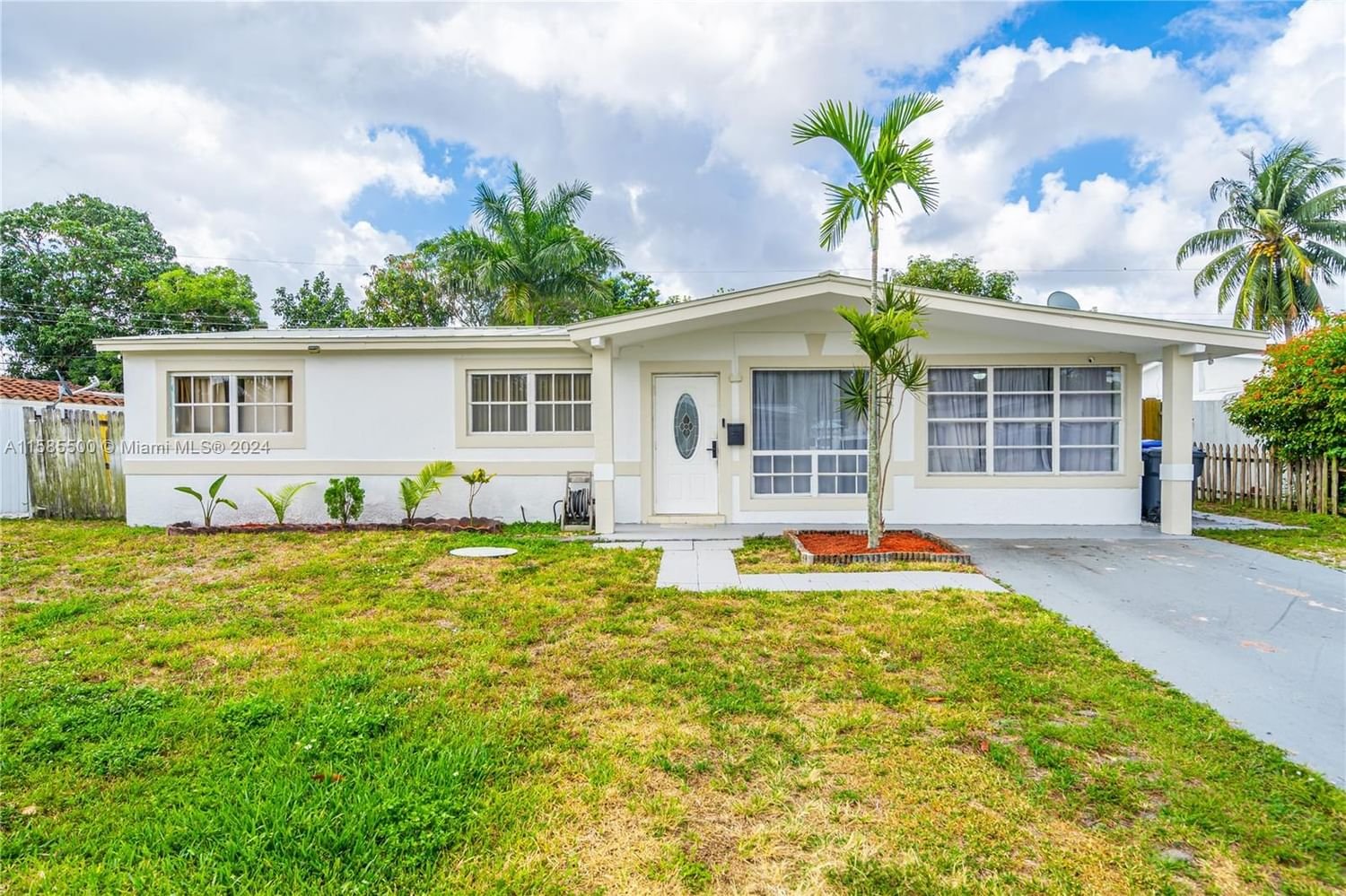 Real estate property located at 7140 Park St, Broward County, HERITAGE HOMES, Hollywood, FL