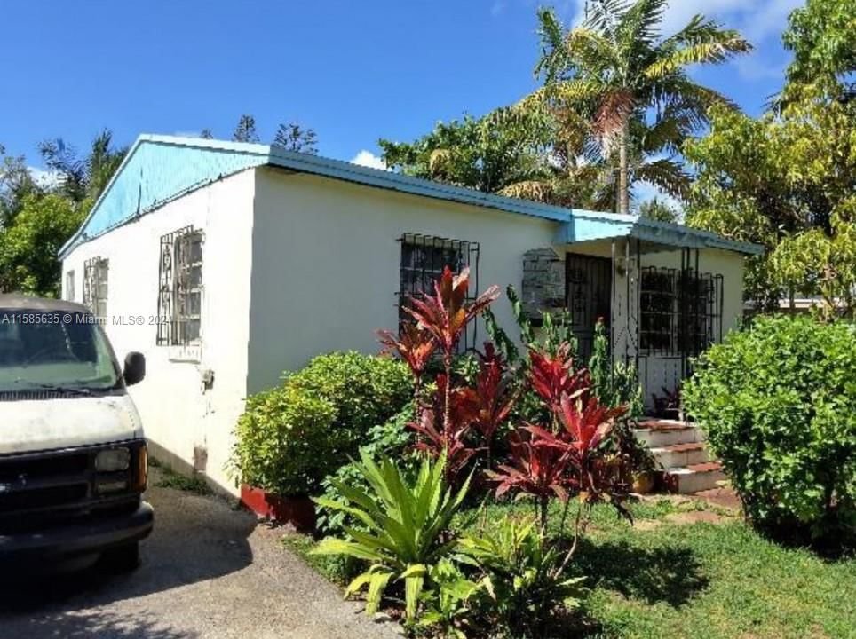 Real estate property located at 442 82nd Ter, Miami-Dade County, BELLCAMP MANOR, Miami, FL