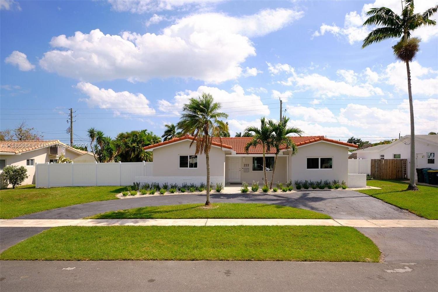 Real estate property located at 222 3rd Pl, Broward County, DALTON VIEW, Dania Beach, FL