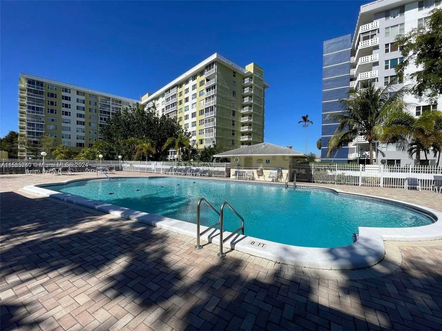 Real estate property located at 4350 HILLCREST DR #1014, Broward County, HILLCREST EAST NO 22 COND, Hollywood, FL