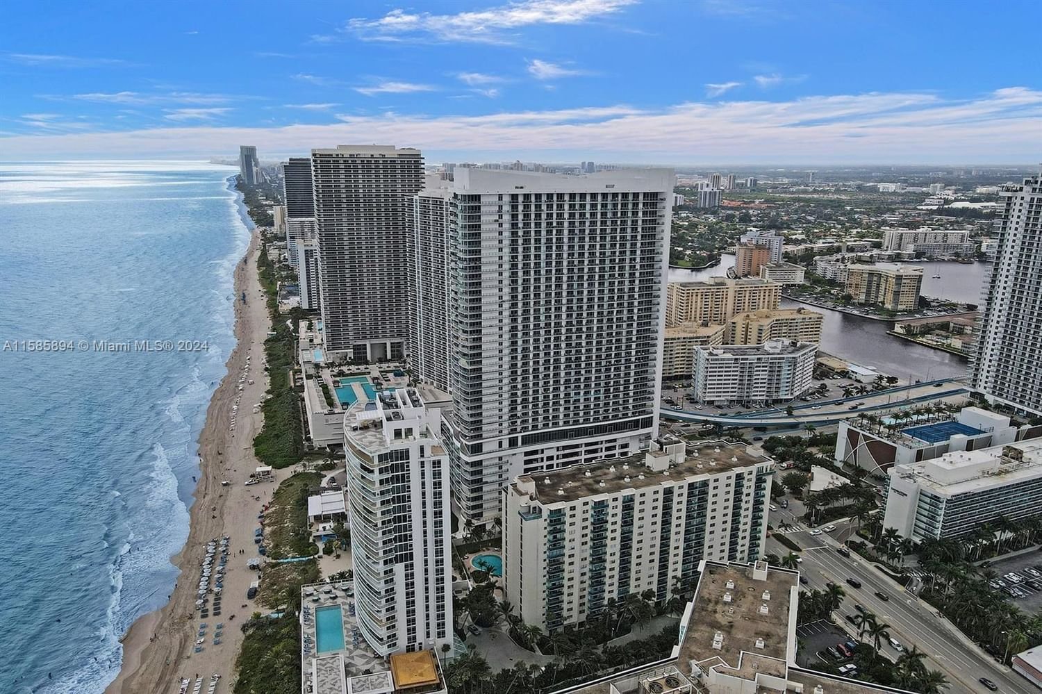 Real estate property located at 4001 Ocean Dr #5K, Broward County, SIAN OCEAN RESIDENCES CON, Hollywood, FL