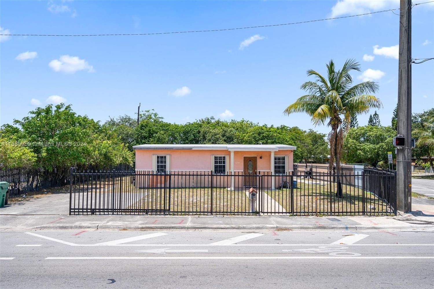 Real estate property located at 16210 22nd Ave, Miami-Dade County, BUNCHE PARK, Miami Gardens, FL