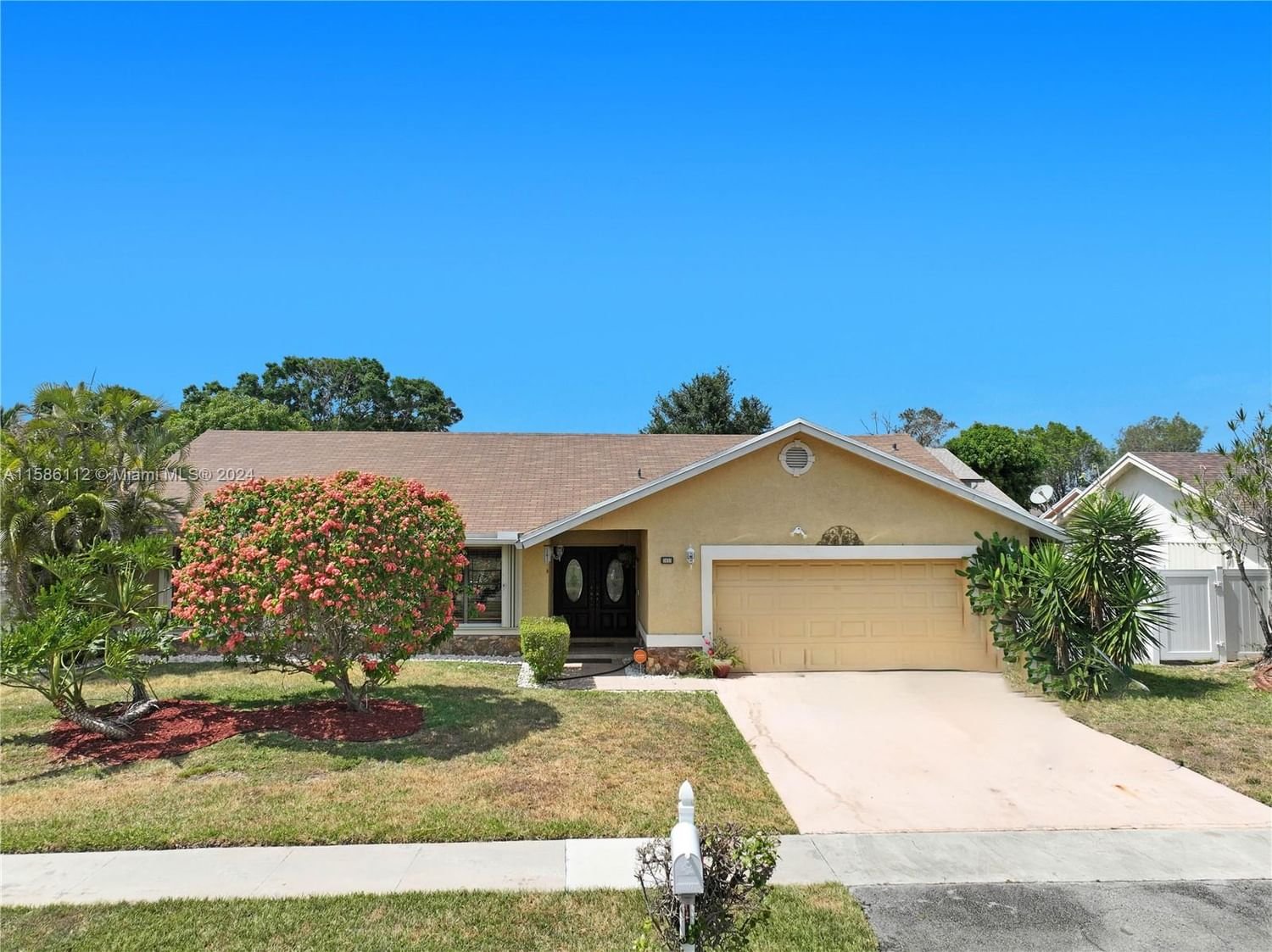 Real estate property located at 7451 41st Ct, Broward County, BOULEVARD NORTH, Lauderhill, FL