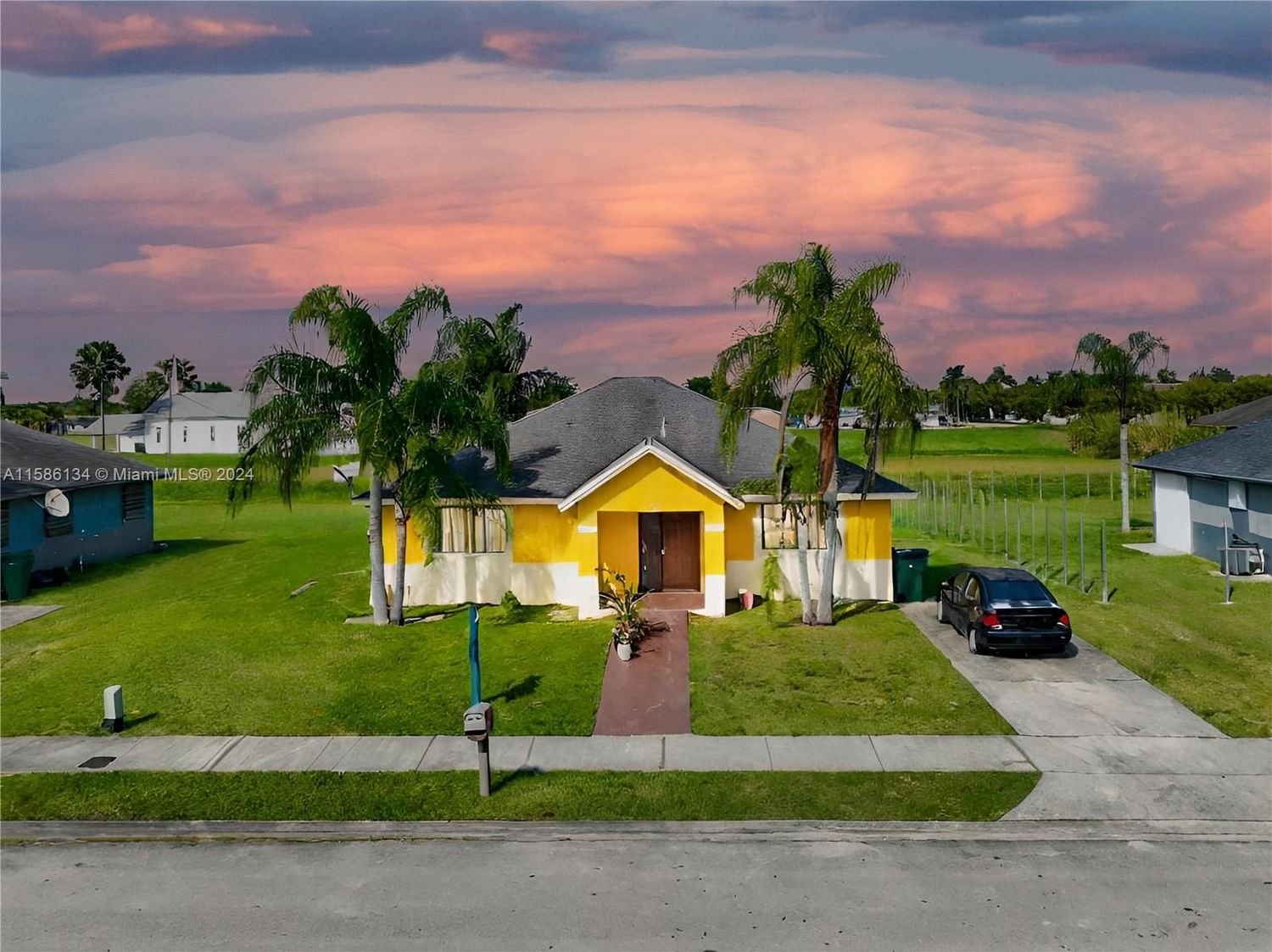 Real estate property located at 726 3rd Ter, Miami-Dade County, FLORIDA CITY PUD, Florida City, FL