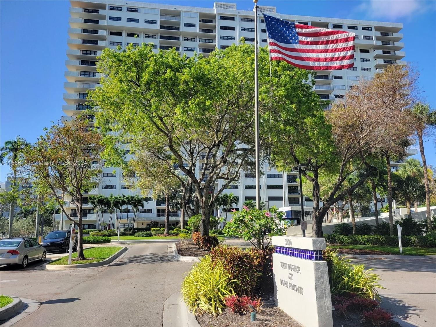 Real estate property located at 3200 Port Royale Dr N #905, Broward County, TOWER PORTSMOUTH AT PORT, Fort Lauderdale, FL