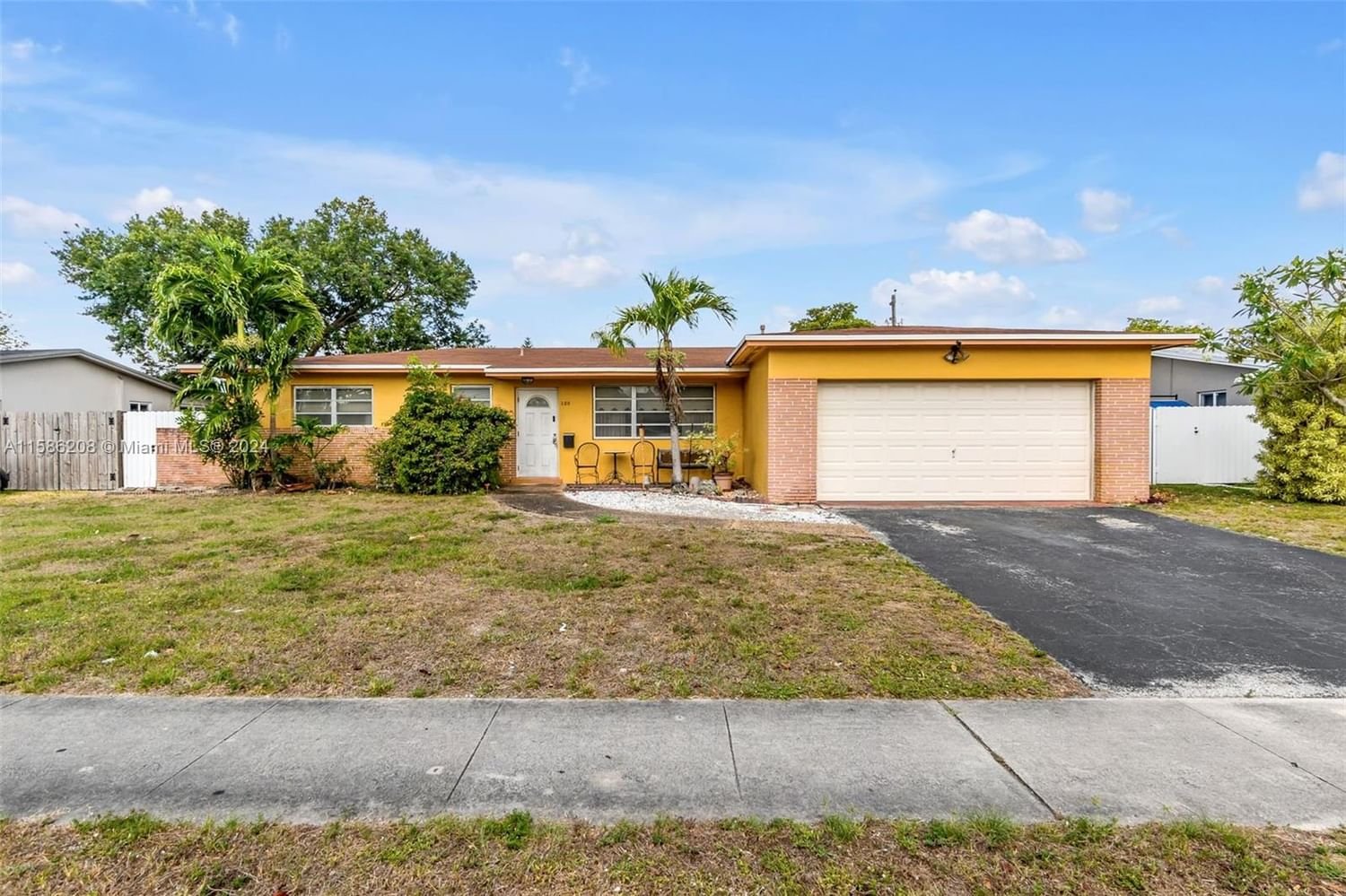 Real estate property located at 120 76th Ave, Broward County, BOULEVARD HEIGHTS SEC 11, Pembroke Pines, FL