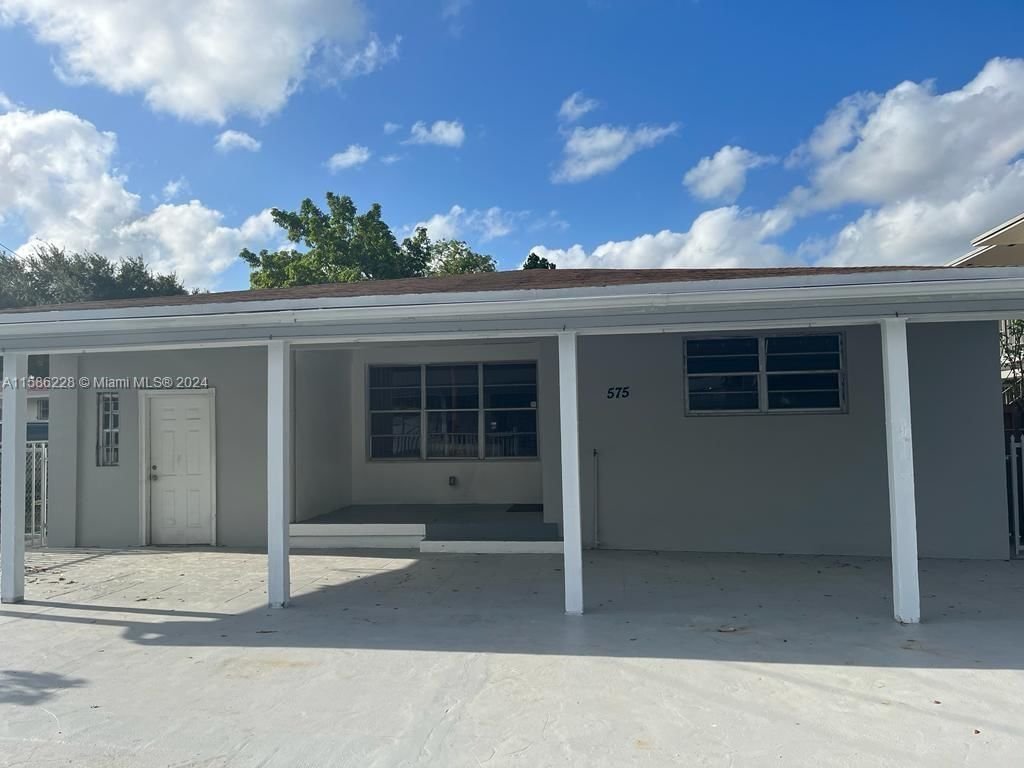 Real estate property located at 575 33rd St, Miami-Dade County, DEVONSHIRE PARK SUB, Miami, FL