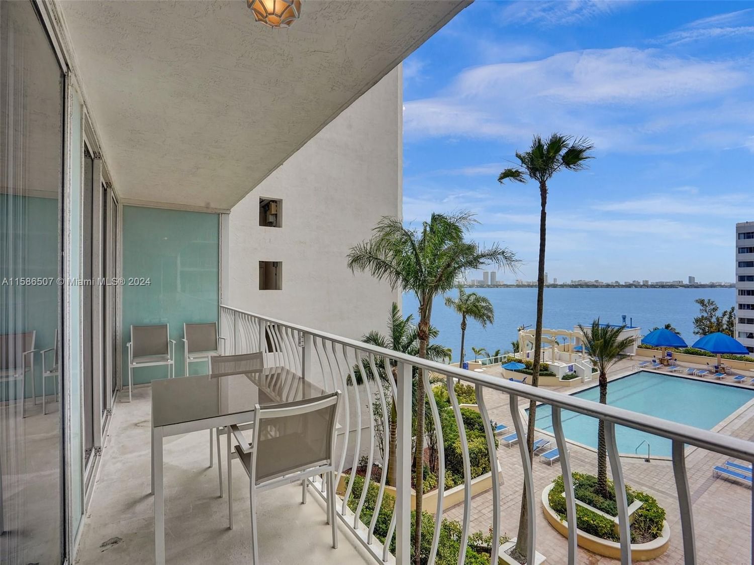 Real estate property located at 7601 Treasure Dr #722, Miami-dade, The Grandview Palace Cond, North Bay Village, FL