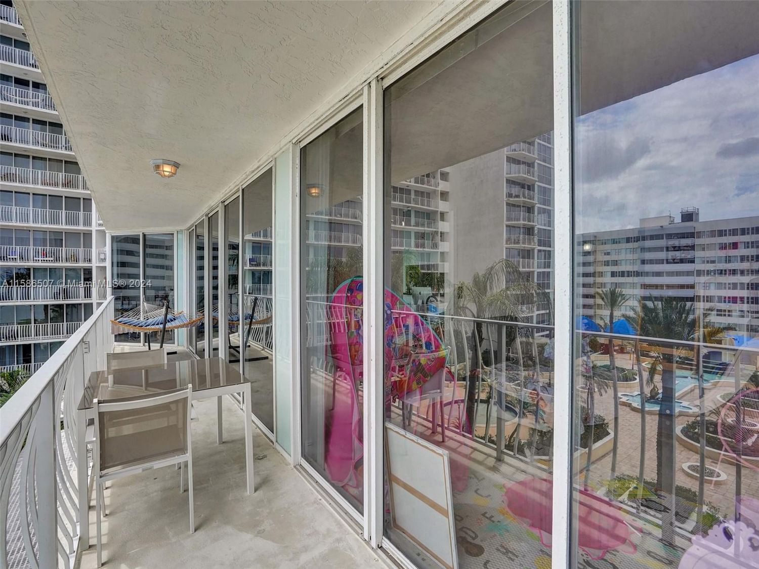 Real estate property located at 7601 Treasure Dr #722, Miami-dade, The Grandview Palace Cond, North Bay Village, FL