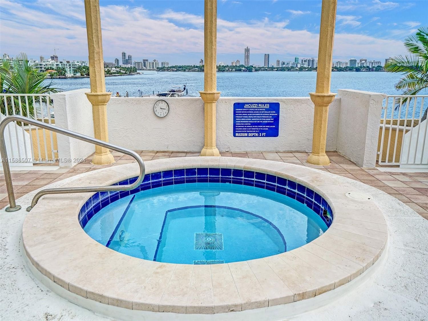 Real estate property located at 7601 Treasure Dr #722, Miami-dade, The Grandview Palace Cond, North Bay Village, FL