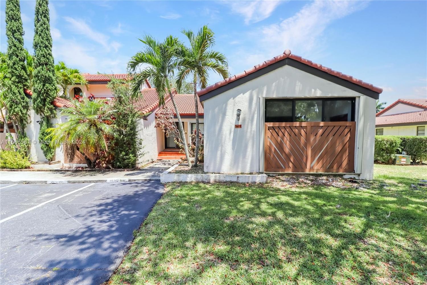 Real estate property located at 9419 123rd Ave Ct, Miami-Dade County, KENLAND COURT, Miami, FL