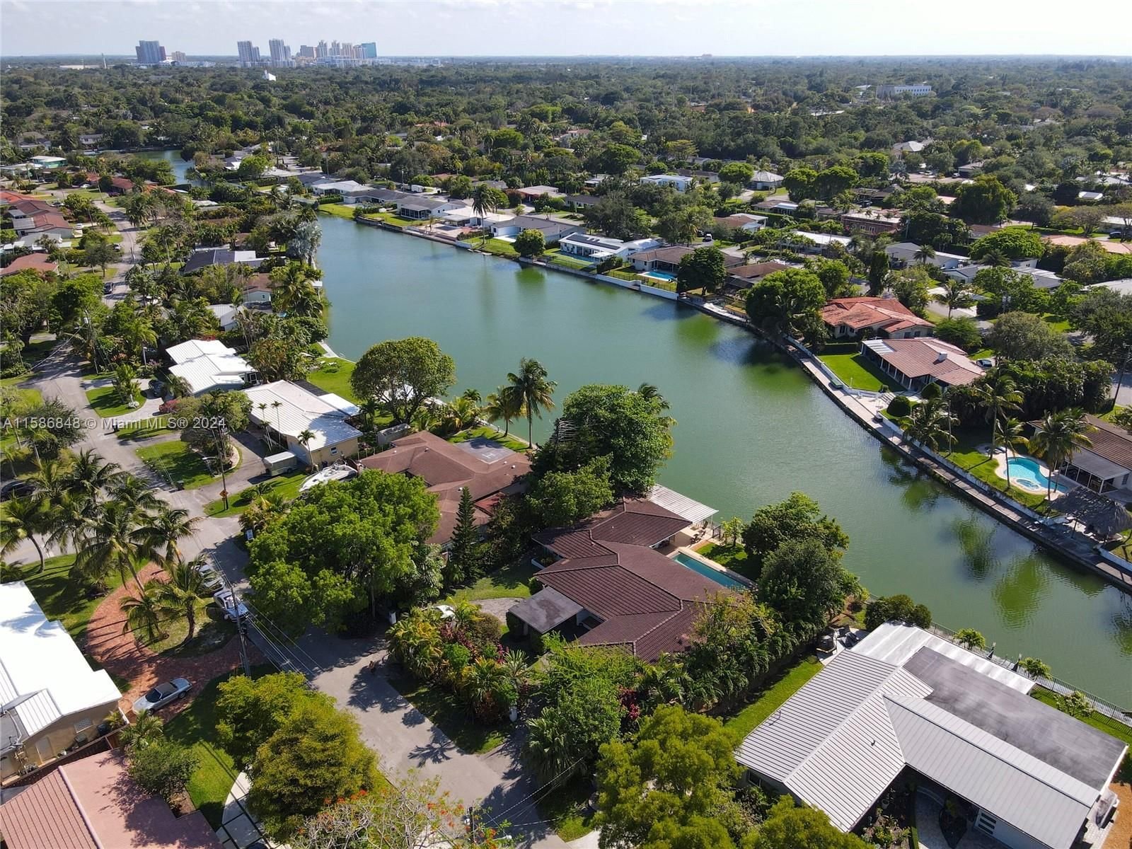 Real estate property located at 5700 63rd Ct, Miami-Dade County, MERION PARK, South Miami, FL