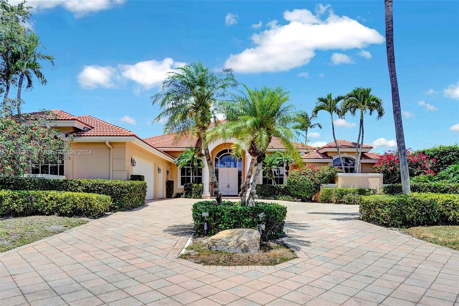 Real estate property located at 4260 Bocaire Blvd, Palm Beach County, Bocaire Country Club, Boca Raton, FL