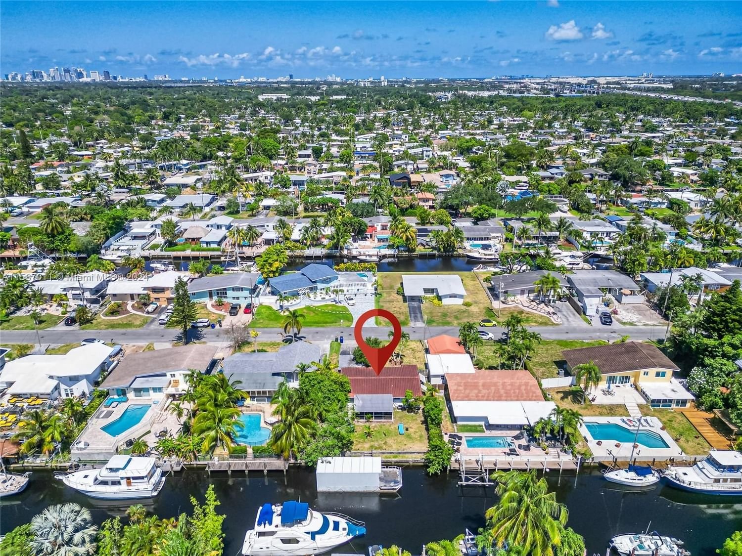 Real estate property located at 2525 Tortugas Ln, Broward County, LAUDERDALE ISLES NO 2-BLK, Fort Lauderdale, FL