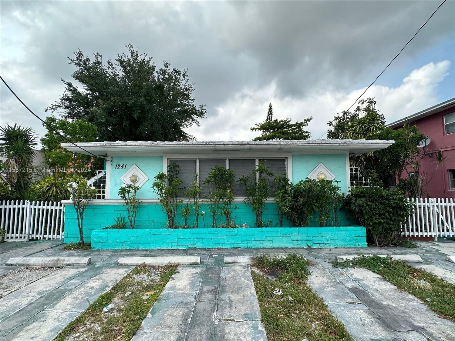 Real estate property located at 1241 7th St, Miami-Dade County, LAWRENCE EST LAND COS SUB, Miami, FL