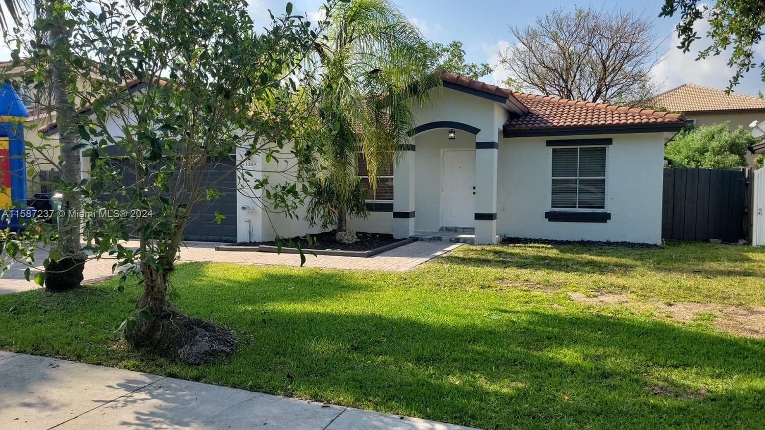 Real estate property located at 11249 244th Ter, Miami-Dade County, MANGUS SUB SEC 1, Homestead, FL