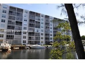 Real estate property located at 3660 166th St #611, Miami-Dade County, EASTERN SHORES WHITE HOUS, North Miami Beach, FL