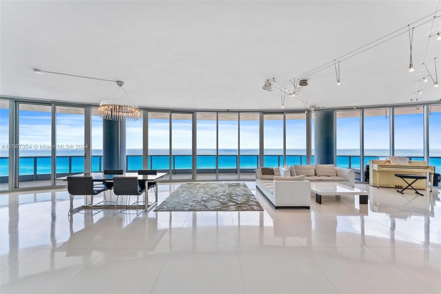 Real estate property located at 5959 Collins Ave #907, Miami-Dade County, THE RESIDENCES AT THE BAT, Miami Beach, FL