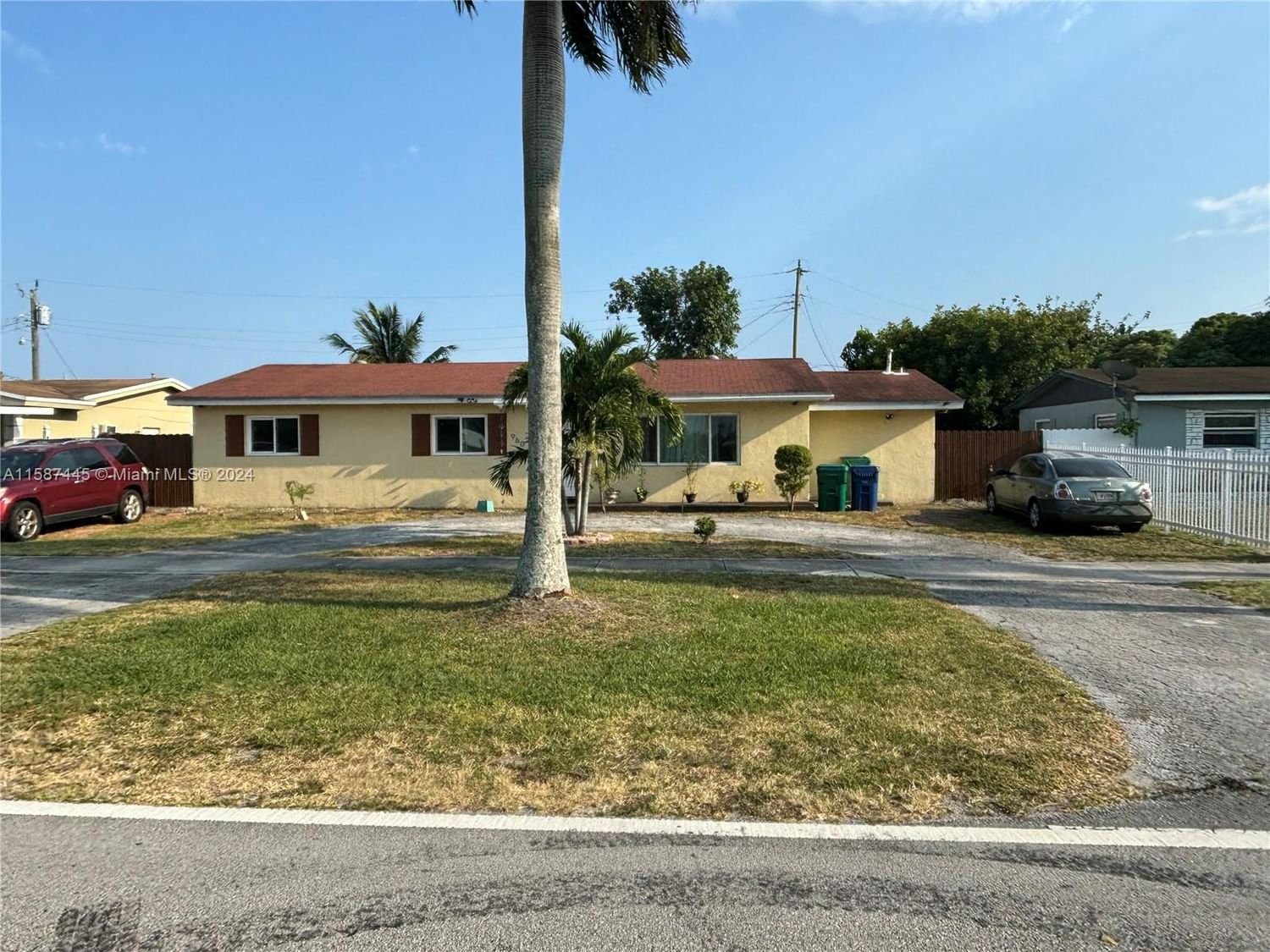 Real estate property located at 960 175th St, Miami-Dade County, BERKELEY MANOR SEC 2, Miami Gardens, FL