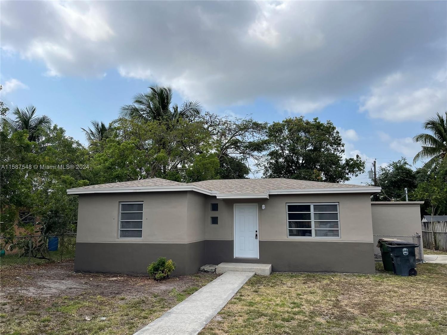 Real estate property located at 1230 124th St, Miami-Dade County, SUNKIST GROVE, North Miami, FL